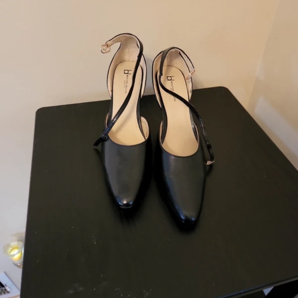 BCBGeneration Elegant Black Heels